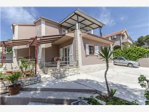 Appartementen Franćeska Milna - eiland Brac, Kwadratuur 56,00 m2, Lucht afstand tot de zee 70 m