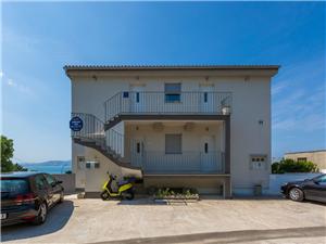 Appartamento Riviera di Rijeka (Fiume) e Crikvenica,Prenoti  LAVARIN Da 200 €