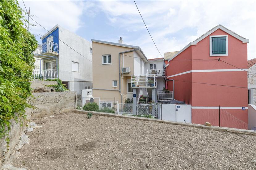 Apartments Dasa 41342 Primosten, Sibenik