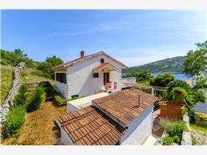 Beachfront accommodation Split and Trogir riviera,Book  Stella From 214 €
