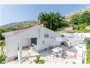 Appartement Split en Trogir Riviera,Reserveren  Roza Vanaf 164 €