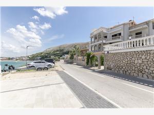 Apartments Tina Pag - island Pag, Size 20.00 m2, Airline distance to the sea 20 m