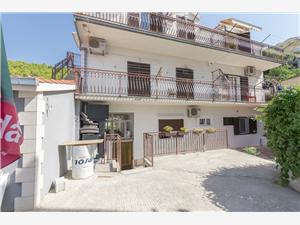 Appartement Split en Trogir Riviera,Reserveren  Mate Vanaf 15 €