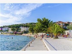 Appartement Split en Trogir Riviera,Reserveren  Olga Vanaf 78 €