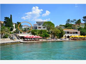 Accommodatie aan zee De Crikvenica Riviera en Rijeka,Reserveren  Mihaela Vanaf 57 €