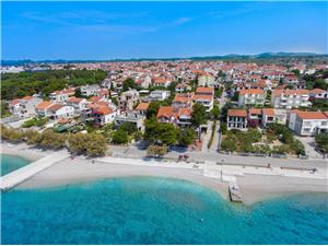 Appartements Dragica Vodice, Superficie 60,00 m2, Distance (vol d'oiseau) jusque la mer 30 m