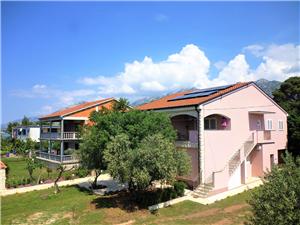 Beachfront accommodation Zadar riviera,Book  Pisak From 66 €