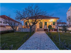 Dom LAVANDA Vrsi (Zadar), Powierzchnia 110,00 m2, Odległość do morze mierzona drogą powietrzną wynosi 250 m