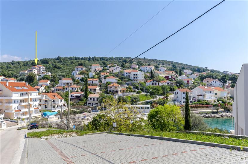 Apartments Lorena 63981 Okrug Gornji (Ciovo