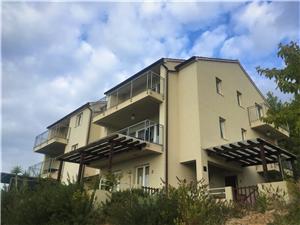 Apartment Middle Dalmatian islands,Book  Larum From 205 €