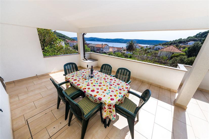 Apartman A2, na 5 osebe