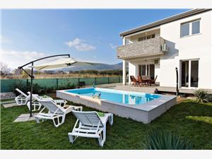 Namestitev z bazenom Split in Riviera Trogir,Rezerviraj  Kiki Od 322 €