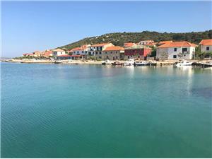Boende vid strandkanten Norra Dalmatien öar,Boka  Monika Från 1449 SEK