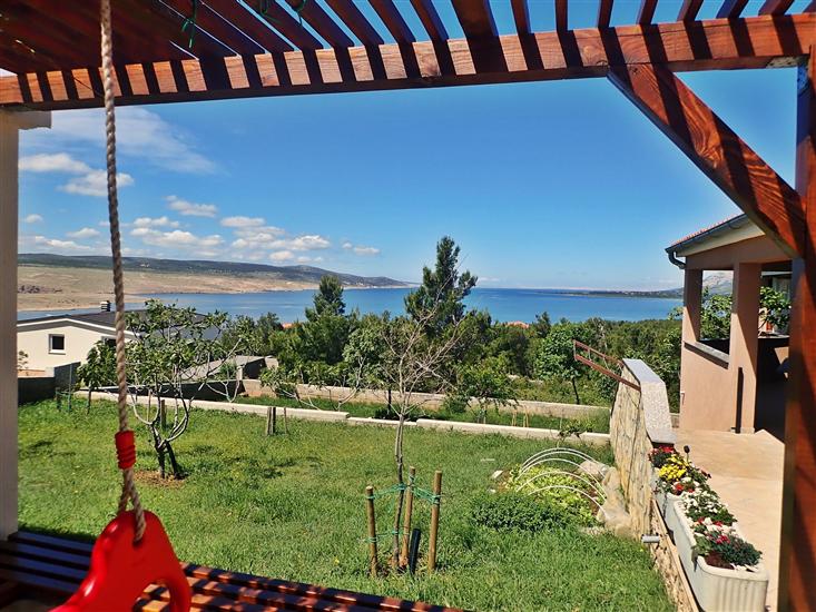 Appartement BOREAS-with panoramic view to the sea and Velebit
