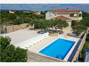 Accommodatie met zwembad Zadar Riviera,Reserveren  Anna Vanaf 410 €
