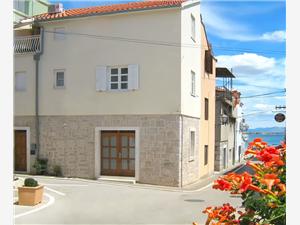 Hus Karmina Vodice, Storlek 75,00 m2, Luftavstånd till havet 70 m, Luftavståndet till centrum 10 m