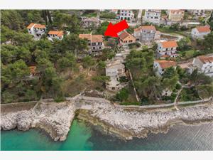 Lägenhet Ribica Slatine (Ciovo), Storlek 35,00 m2, Luftavstånd till havet 30 m