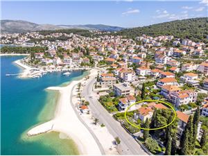 Unterkunft am Meer Riviera von Split und Trogir,Buchen  Maja Ab 171 €