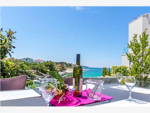 Ferienhäuser Riviera von Split und Trogir,Buchen  Sahara Ab 300 €