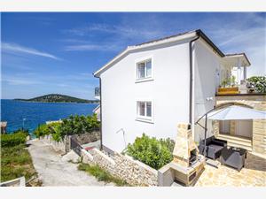 Beachfront accommodation Sibenik Riviera,Book  Bariša From 10 €