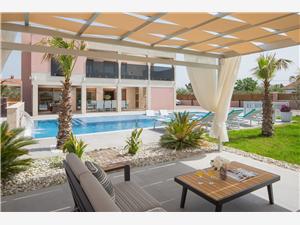 Hébergement avec piscine Les îles de Dalmatie du Nord,Réservez  Eclipse De 878 €