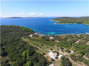 Remote cottage North Dalmatian islands,Book  Coral From 107 €