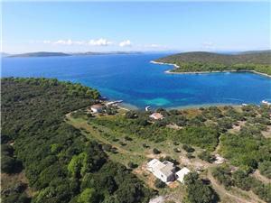 Üdülőházak Észak-Dalmácia szigetei,Foglaljon  Coral From 42813 Ft