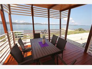 Mobile home Plumeria 1 Biograd, Superficie 34,00 m2, Distance (vol d'oiseau) jusque la mer 10 m