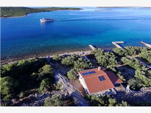 Remote cottage North Dalmatian islands,Book  Cloud From 157 €