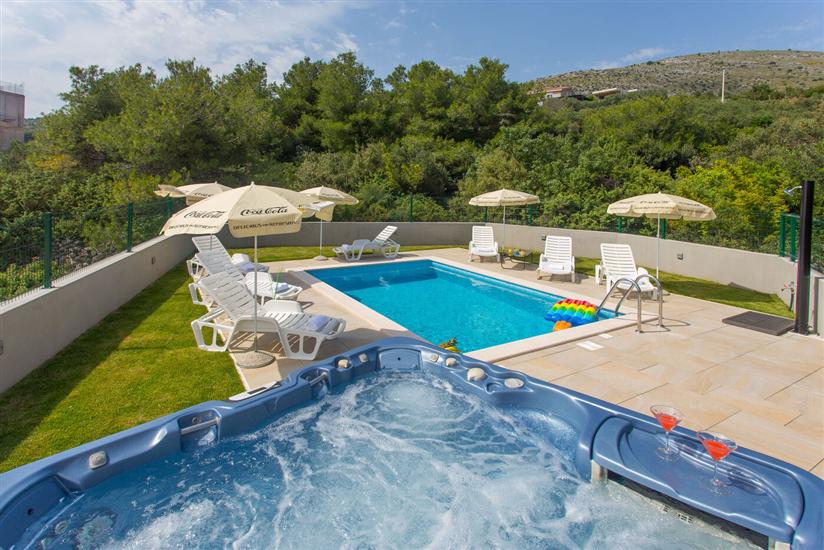 Villa Honey