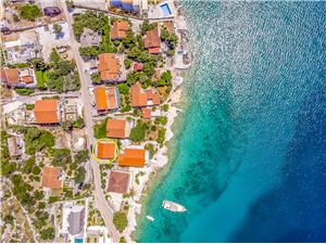 Boende vid strandkanten Šibeniks Riviera,Boka Ante Från 794 SEK