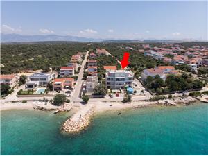 Apartmanok Branimir Mandre - Pag sziget, Méret 72,00 m2, Légvonalbeli távolság 20 m, Központtól való távolság 500 m