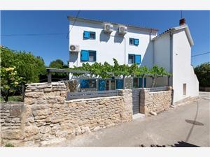 Prázdninové domy Modrá Istrie,Rezervuj  Bernarda Od 3551 kč
