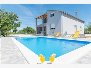 Apartment Cherry Garden Dalmatia, Size 140.00 m2, Accommodation with pool