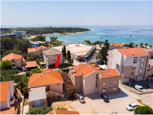 Appartement en Kamers Amenka Noord-Dalmatische eilanden, Kwadratuur 18,00 m2, Lucht afstand tot de zee 200 m, Lucht afstand naar het centrum 70 m