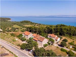 Apartments Jakov Mirca - island Brac, Size 65.00 m2