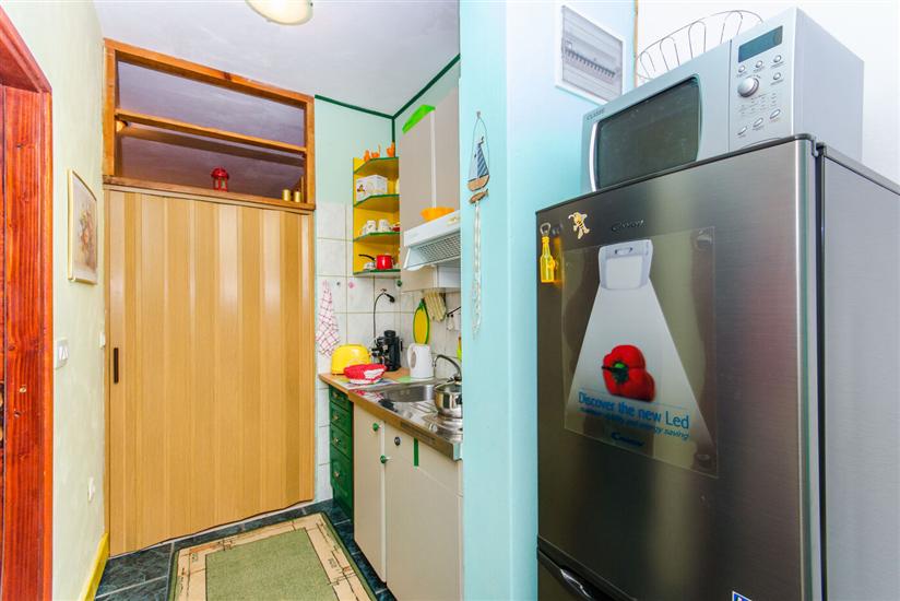Apartment A1, for 5 persons