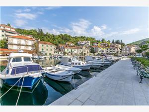 Beachfront accommodation Middle Dalmatian islands,Book  Marica From 82 €