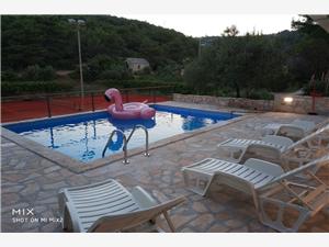 Accommodation with pool Middle Dalmatian islands,Book  Slivje From 300 €