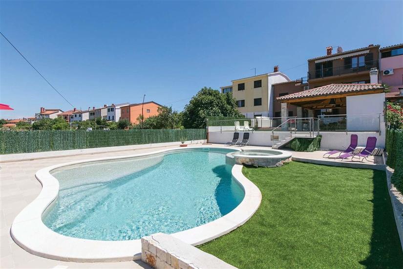 Unterkunft House Sole 10232 Valbandon, unterkunft Blaue Istrien