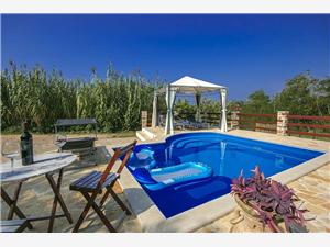 Soukromé ubytování s bazénem Zelená Istrie,Rezervuj  Ester Od 4424 kč