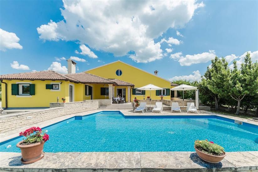 Dom Villa Ana
