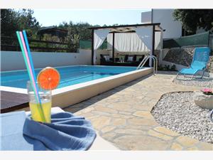 Privatunterkunft mit Pool Šibenik Riviera,Buchen  Bo&Dy Ab 214 €