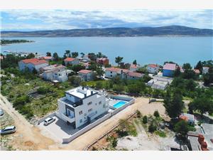Appartementen Villa Silver Seline, Kwadratuur 80,00 m2, Accommodatie met zwembad, Lucht afstand tot de zee 200 m