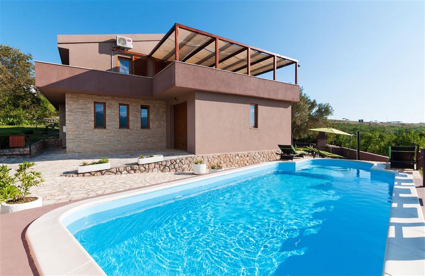 Dom VALEK-with pool and panoramic seaview