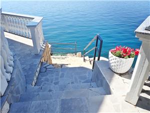 Apartamenty LILLY BY THE SEA Riwiera Zadar, Powierzchnia 40,00 m2, Odległość do morze mierzona drogą powietrzną wynosi 5 m