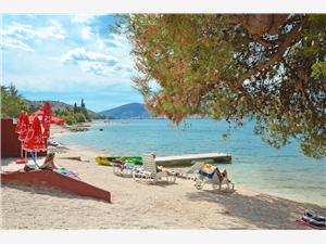 Appartement Split en Trogir Riviera,Reserveren  Nedjeljko Vanaf 100 €