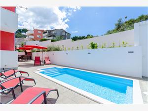 Ház Kate Trogir, Méret 180,00 m2, Szállás medencével