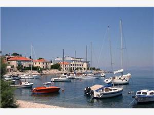 Appartement Midden Dalmatische eilanden,Reserveren  Jelka Vanaf 157 €