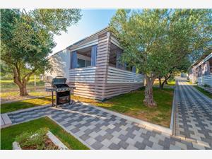 Mobile home Pecten Exclusive 1 Pakostane, Size 36.00 m2, Airline distance to the sea 50 m, Airline distance to town centre 700 m